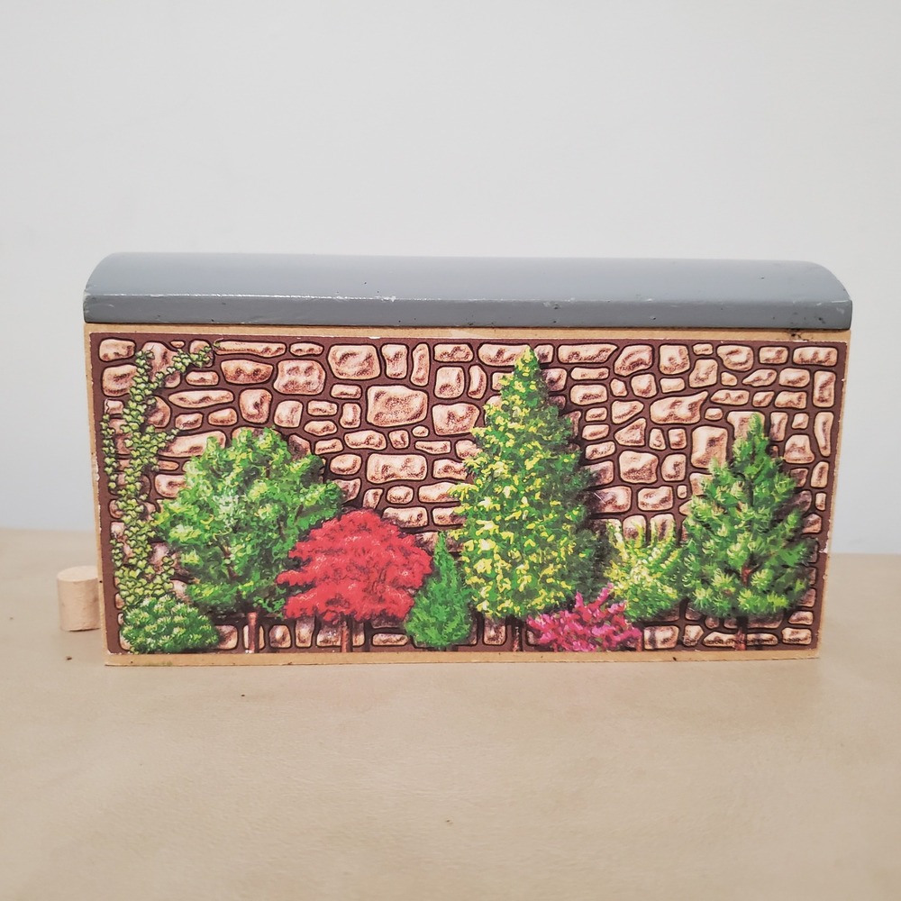 Thomas Wooden Railway Tunnel Stone Wall Garden Train Track Accessory Grey Roof